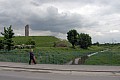 Scieżka przy pomniku na Oporowie
