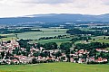 Widok na Kraliky ze wzgórza klasztornego