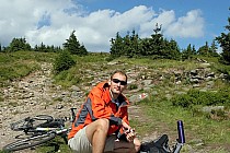 ... kamienista droga - cieżko tędy przejechać ...