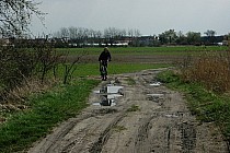 Błotnista ścieżka- najczęstszy widok na trasie wrocławskiej