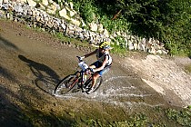 Przejazd przez potok