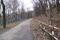 Promenada po lewej stronie boisko Lechii 06