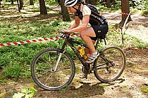 Podjazd na zboczu Piekielnej Góry / fot Bartek Sufin