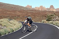 Droga u podnóża wulkanu