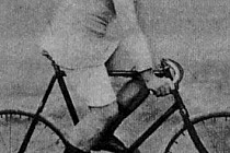 Pierwszy zwycięzca Josef Fischer. źródło:cyclingnews.com