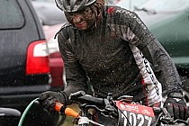 Maratonowa inauguracja w błotku