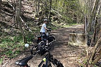 Zachodnia droga nad Jeziorem Bystrzyckim