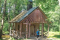 Kapliczka na wodzie
Górecko Kościelne