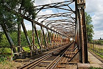 Most kolejowy w Czernicy