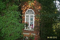 jedna z kapliczek u podnóża Sanktuarium