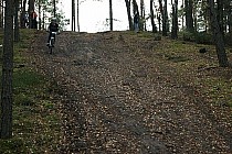 Jeden z ostrych zjazdów