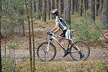 Można też biec z rowerem-Brawo-