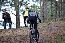 Nie ma litości albo jedziesz albo idziesz...