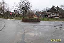 "Rondo" w Kołodziejach skręcamy w lewo i kierunek Maziarnia