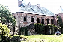 Dwór obronny Modliszewice