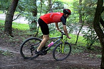 Brubeck: Koszulka, spodenki, skarpety rowerowe