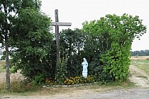 Świątek i krzyże przydrożne między Hamernią i Józefowem