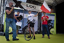 Ultrakolarz na starcie wyścigu Race Around Austria fot. Jacek Turczyk / PAP