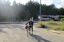 Po długiej podróży pociągiem dojeżdżam na dworzec w Wierzchucinie