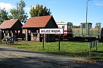 Polecam kolejny przystanek za Milicz-Zamek w miejscu dawnej stacji Milicz Wąskotorowy  jest miejsce odpoczynku+nawet grill:-)