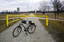 Szutrowe wały koło Trestna