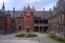 Pałac w Pławniowicach