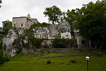 Zamek "Bąkowiec" w Morsku