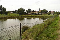 Chrzanów - staw i teoretycznie początek Białej Łady