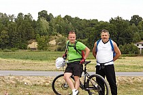 Goraj - Zastawie  za plecami źródlisko zasilające Białą Ładę  , zwana kiedyś Ładą Polską