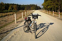 Trasa szutrowa gdzieś między Tarchlicami a Domaszkowem koło Lubiąża