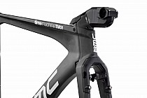 Szosowy rower aero BMC timemachine TM01 Ultegra 02 (mat. pras.)