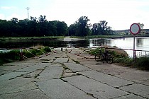 Ten prom już nie przypłynie (Ciechanów, Dolnośląskie)