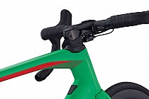 Rower szosowy BMC roadmachine 01 DuraAce Di2 02 (mat. pras.)