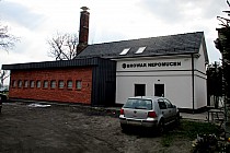 Rzemieślniczy browar Nepomucen w Szkaradowie. Warzą smaczne piwa niezłej jakości, próbowałem, polecam.