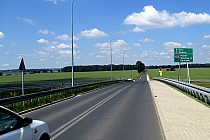 Zjazd z wiaduktu nad S5 i rozjazd na Górę, Trzebosz i S5-tkę