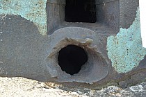 przestrzelona kopuła pancerna