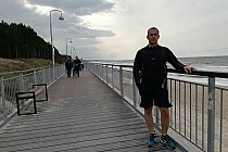 Zejście na plażę w Mielnie.