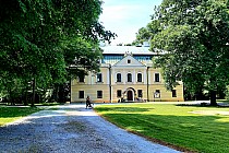 Pałac  w Tarnowskich Górach-Rybnej