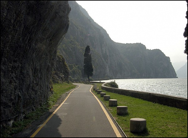 Droga rowerowa Toline- Vello