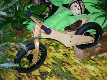 Skleprowerowy.com przedstawił rower na ramie i sztywnym widelcu wykonanym ze sklejki / fot: Tomasz Łysak