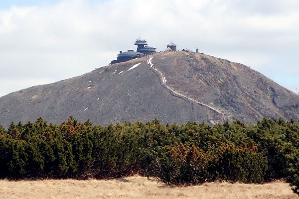 Śnieżka - najwyższy szczyt Karkonoszy - 1603 m