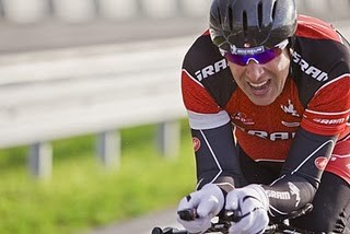 Fot: Luiza Różycka | http://luizafotogarden.blogspot.com/2010/11/autostrada-na-czas.html