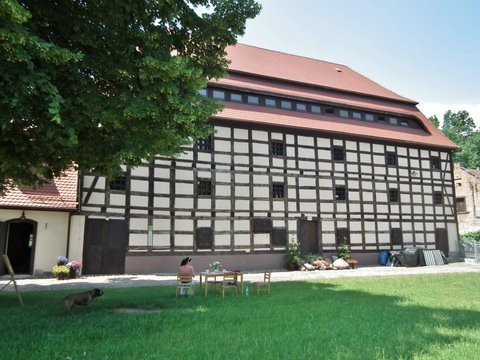 Spichlerz - siedziba Muzeum Powozów Galowice