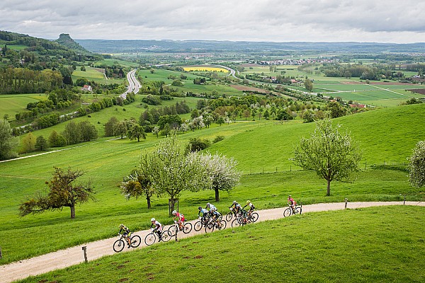 Sabine Spitz, Sally Bigham,  Ester Suss i wśród nich ja :) / Photo: © Marius Maasewerd