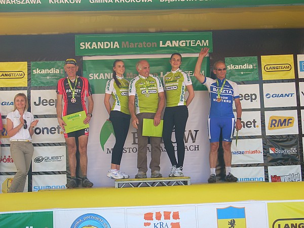 Skandia Lang Maraton Bytów 15.06.2013
Podium Medio 63 km,  M 6