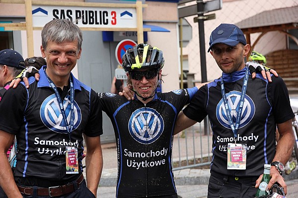 Katrzyna Solus-Miśkowicz z trenerem Bogdanem Czarnotą i menedżerem drużyny Maciejem Zabłockim