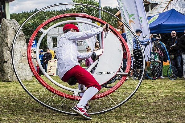 ZLOT ROWERÓW NIEZWYKŁYCH    fot. B. Wójcikiewicz