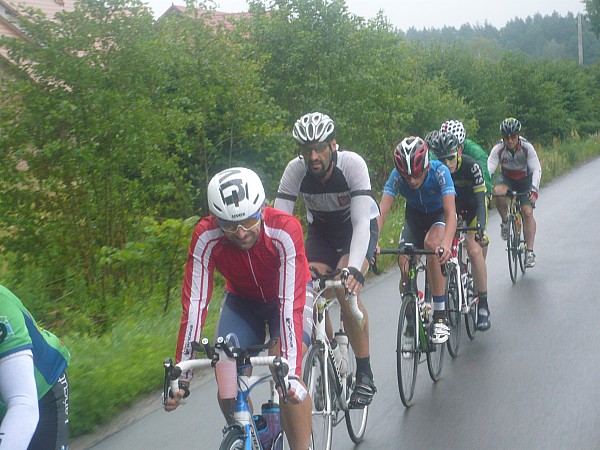 Mateusz Bieleń wymęczył peleton i samotnie dojechał do mety był apetyt na rekord trasy bo i nagroda znacząca za pobicie...