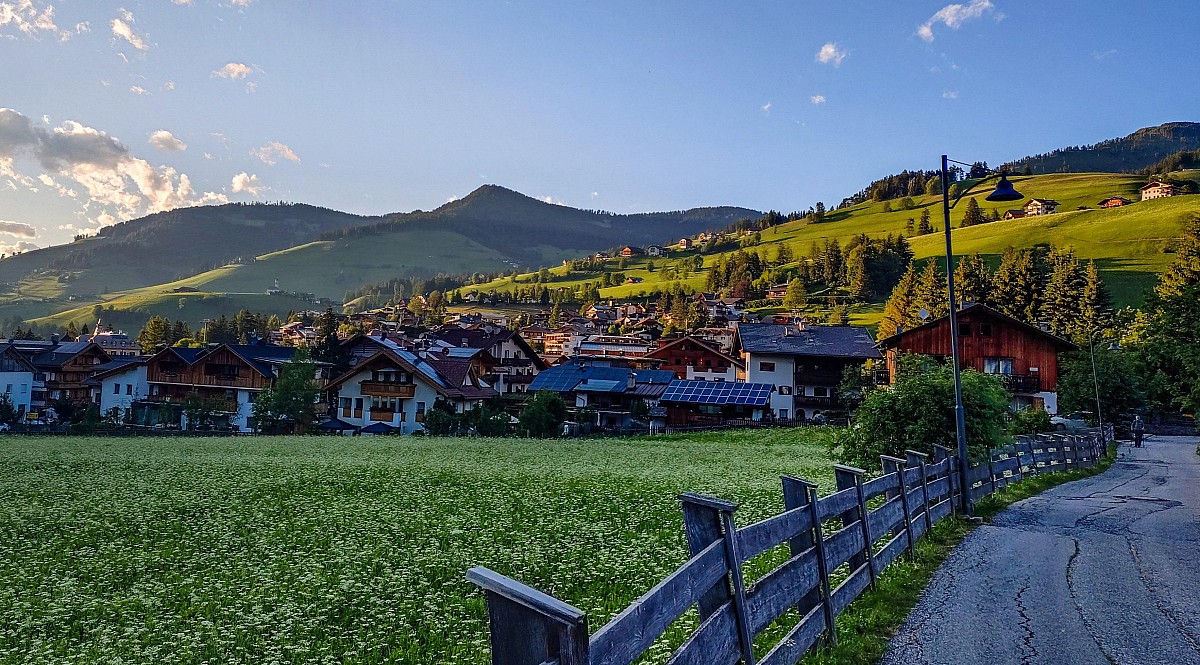 San Vigilio, malownicze miasteczko startu wyścigu.